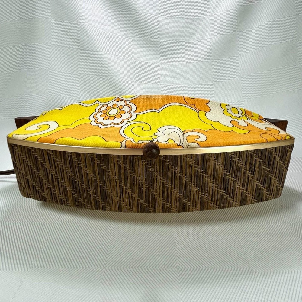 VTG 70s Retro Salton Bread Warmer w/Instructions Groovy Yellow/Orange Cover W-B5